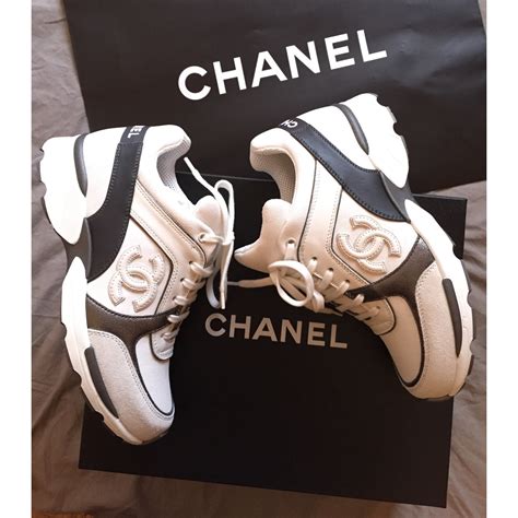 basket chanel blanche